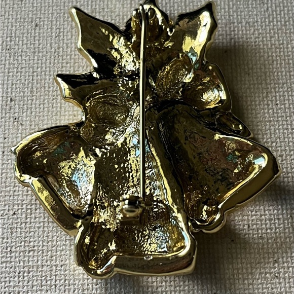 ๐ Vintage Gold-Tone Christmas Bells Brooch - Picture 3 of 4